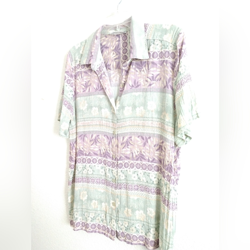 Alfred Dunner Shirt Top Green Purple Floral Crinkle Fabric Size 16 Chest 40"
